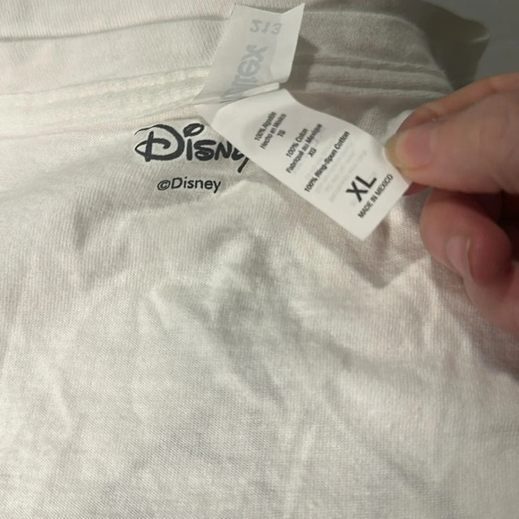 women's xl Disney Beauty & the Beast rose in glass case graphic tshirt - Picture 4 of 4